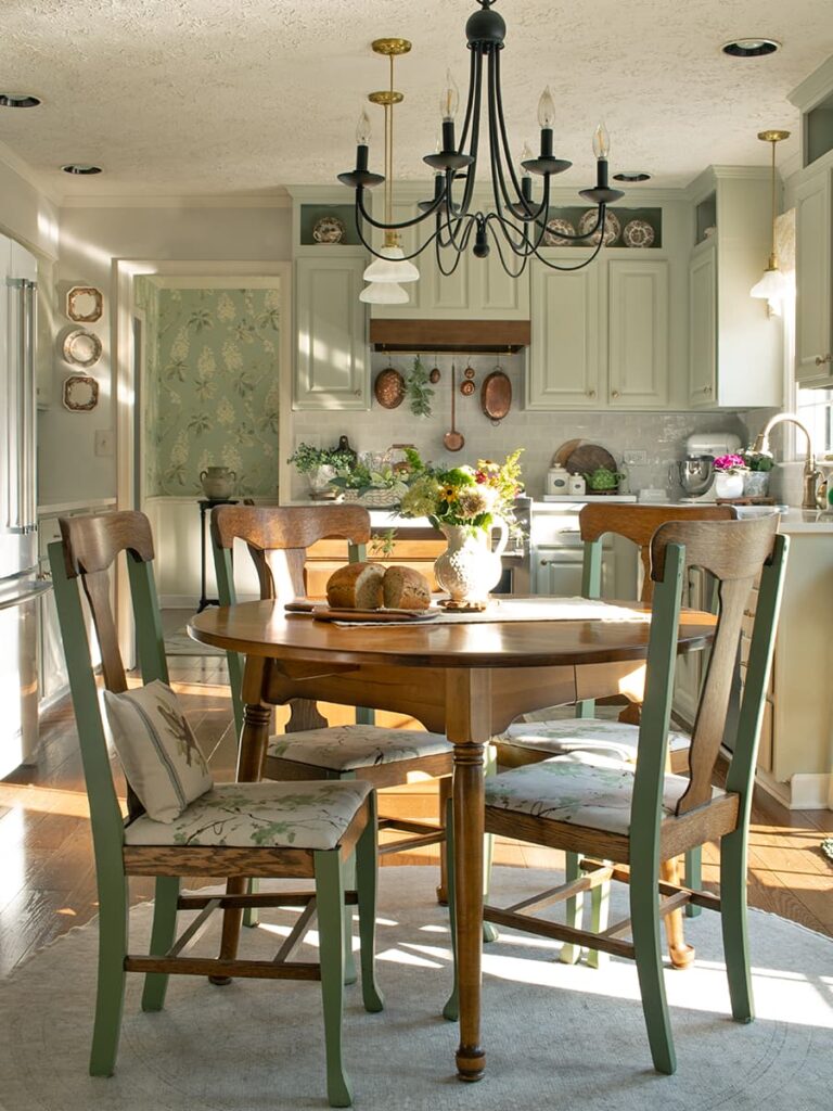How to add English country charm to your kitchen - erinevolving.com, image size:768x1024